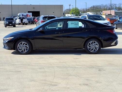 2025 Hyundai ELANTRA HEV Blue