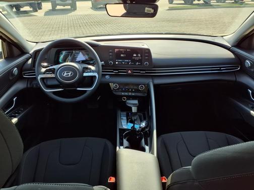 2025 Hyundai ELANTRA HEV Blue