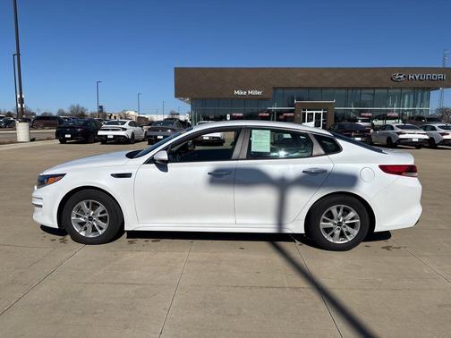 2018 Kia Optima LX