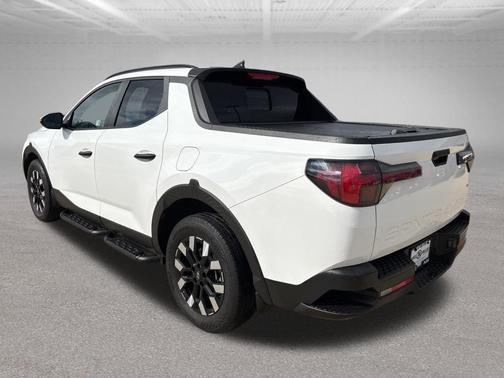 2025 Hyundai SANTA CRUZ SEL Activity