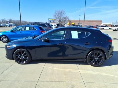 2025 Mazda Mazda3 FWD w/Select Package