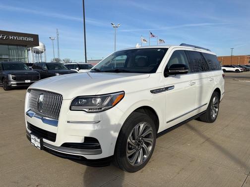 2023 Lincoln Navigator Reserve