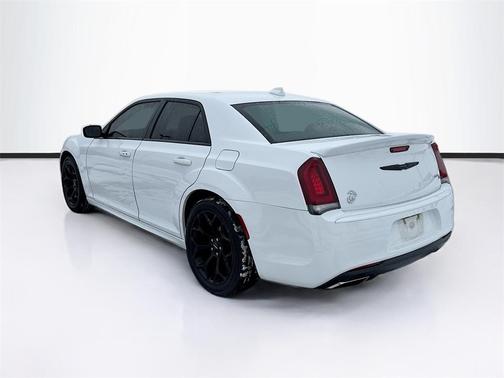 2020 Chrysler 300 S