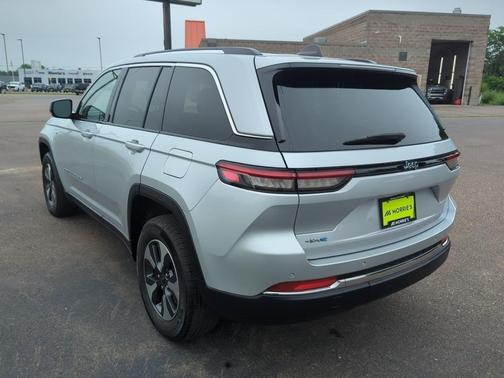 2023 Jeep Grand Cherokee 4xe Base