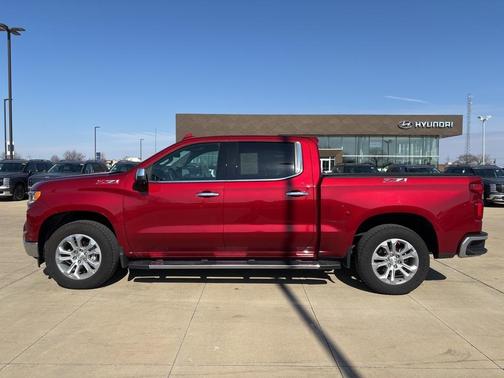 2024 Chevrolet Silverado 1500 LTZ