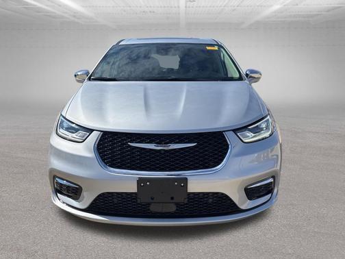 2022 Chrysler Pacifica Hybrid Limited