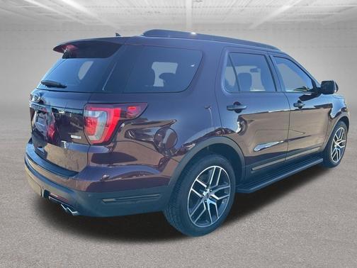 2018 Ford Explorer sport