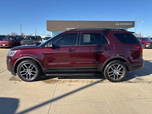 2018 Ford Explorer sport