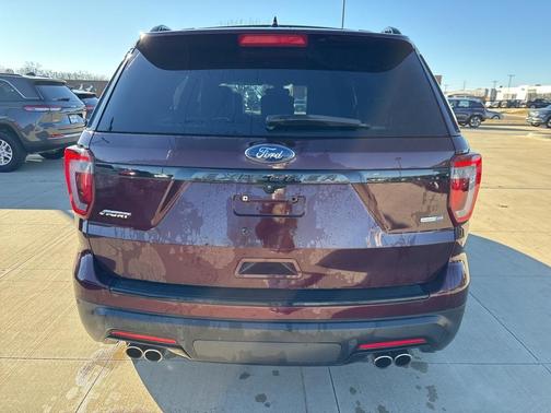 2018 Ford Explorer sport