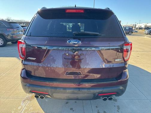 2018 Ford Explorer sport