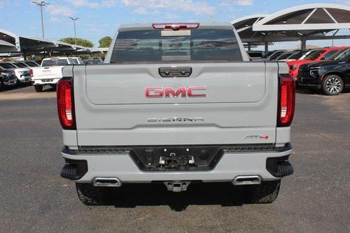 2024 GMC Sierra 1500 AT4