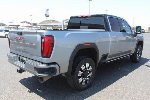 2024 GMC Sierra 2500 Denali
