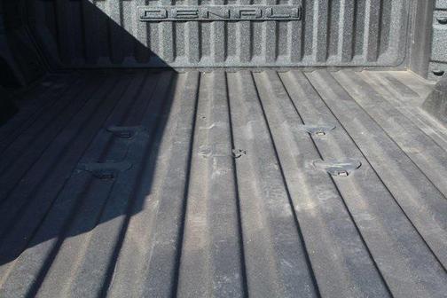 2024 GMC Sierra 2500 Denali