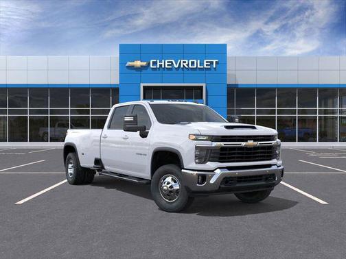 Summit White 2026 Chevrolet Silverado 3500 LT