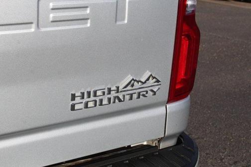 2022 Chevrolet Silverado 2500 High Country