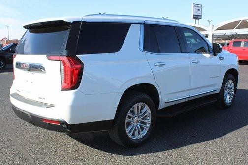 2023 GMC Yukon SLT