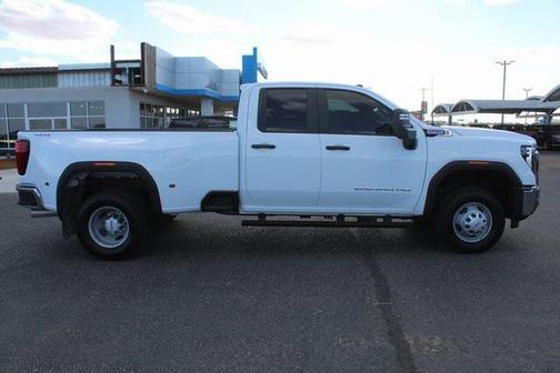 2025 GMC Sierra 3500 Base