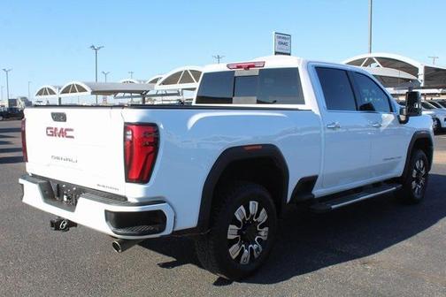 2024 GMC Sierra 2500 Denali