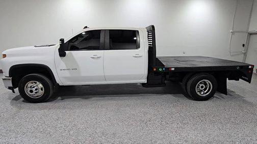 Summit White 2022 Chevrolet Silverado 3500 LT