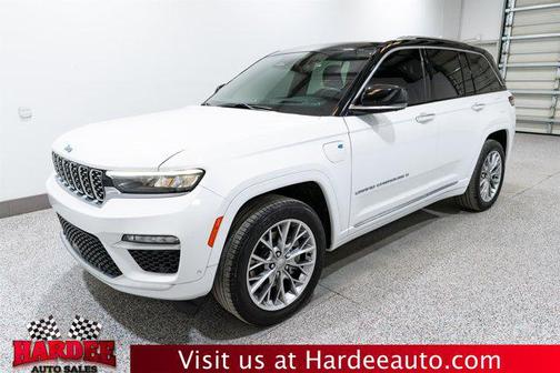 Bright White Clearcoat 2023 Jeep Grand Cherokee 4xe Summit