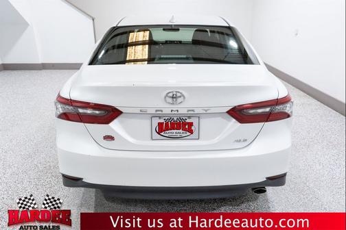 Wind Chill Pearl 2023 Toyota Camry XLE