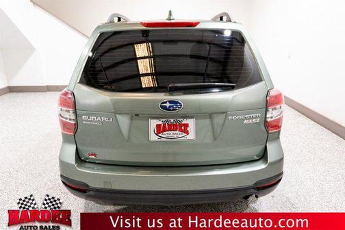 2016 Subaru Forester 2.5i