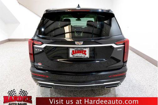 Stellar Black Metallic 2020 Cadillac XT6 Premium Luxury AWD