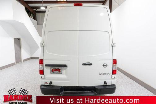 2020 Nissan NV Cargo NV2500 HD S V6