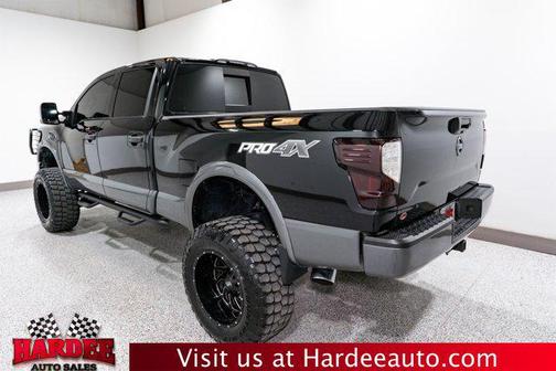 2017 Nissan Titan XD PRO-4X