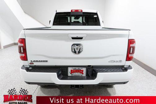 2024 RAM 2500 Laramie Crew Cab 4x4 6'4' Box