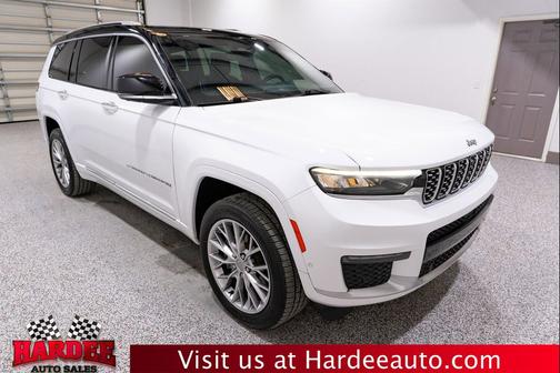 Bright White Clearcoat 2023 Jeep Grand Cherokee L Summit