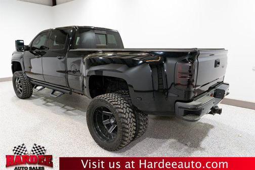 2017 GMC Sierra 3500 Denali