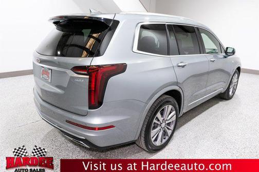 2025 Cadillac XT6 Premium Luxury FWD