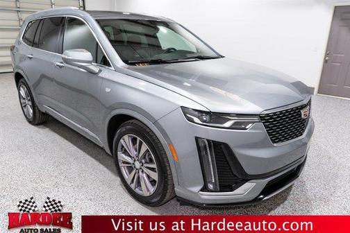 2025 Cadillac XT6 Premium Luxury FWD