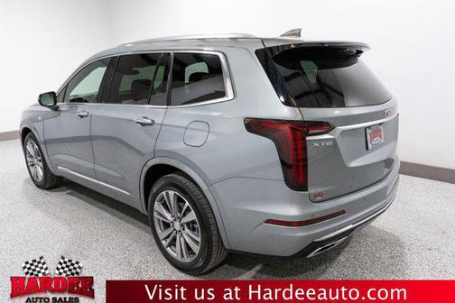 2025 Cadillac XT6 Premium Luxury FWD