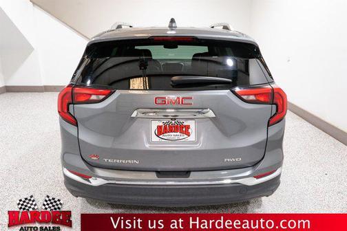 2021 GMC Terrain SLT