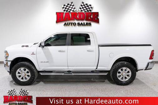 2020 RAM 2500 Laramie Crew Cab 4x4 6'4' Box