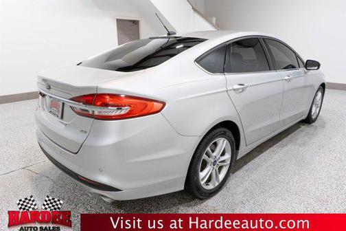 Ingot Silver Metallic 2018 Ford Fusion SE
