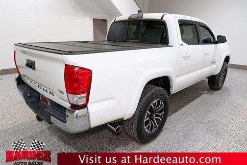 2017 Toyota Tacoma SR5