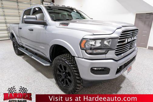 Billet Silver Metallic Clearcoat 2022 RAM 2500 Big Horn Crew Cab 4x4 6'4' Box