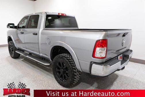 Billet Silver Metallic Clearcoat 2022 RAM 2500 Big Horn Crew Cab 4x4 6'4' Box