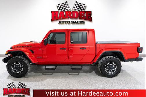Firecracker Red Clearcoat 2023 Jeep Gladiator Mojave 4x4