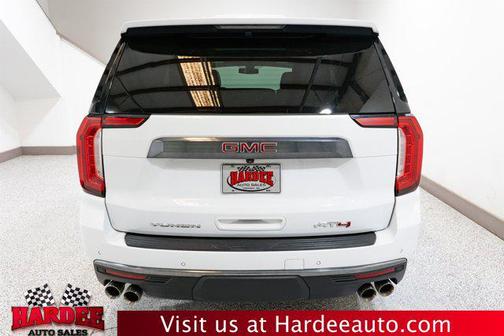 2022 GMC Yukon 4WD AT4