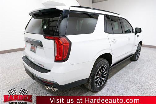 2022 GMC Yukon 4WD AT4