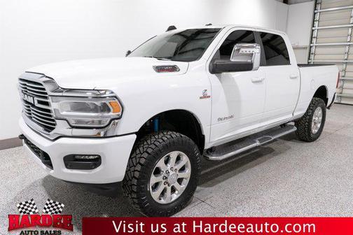 2023 RAM 2500 Laramie Crew Cab 4x4 6'4' Box