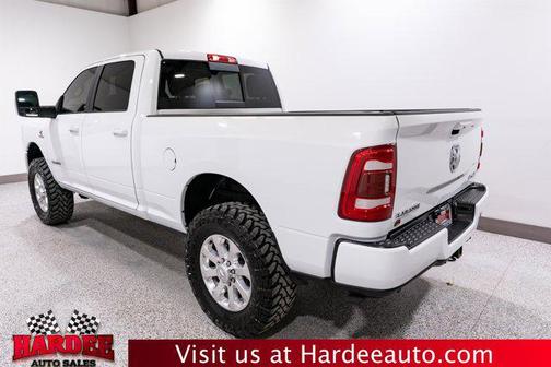 Bright White Clearcoat 2023 RAM 2500 Laramie Crew Cab 4x4 6'4' Box