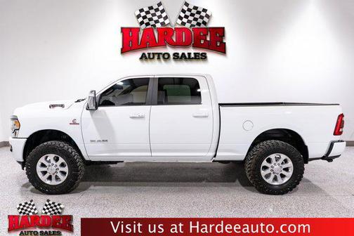 Bright White Clearcoat 2023 RAM 2500 Laramie Crew Cab 4x4 6'4' Box