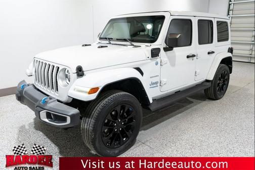 Bright White Clearcoat 2022 Jeep Wrangler Unlimited 4xe Sahara