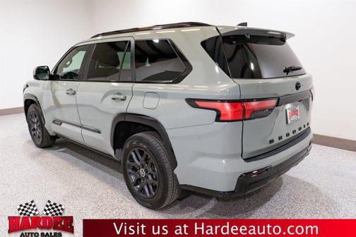 2024 Toyota Sequoia Platinum