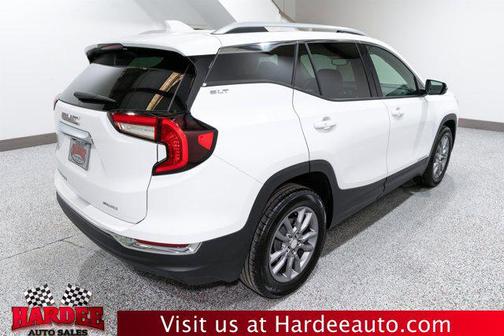 2024 GMC Terrain SLT